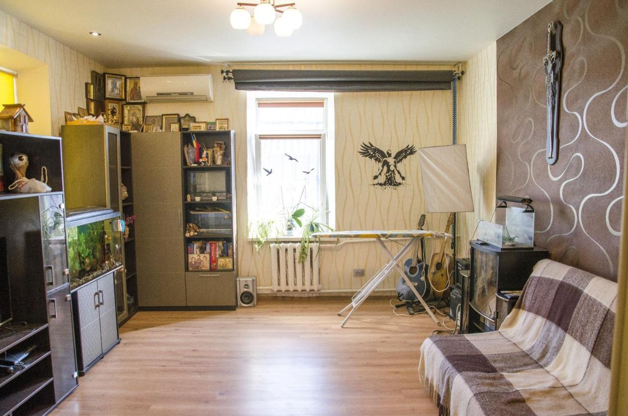 Comfortable Apartments In The Center Of Днепър Екстериор снимка